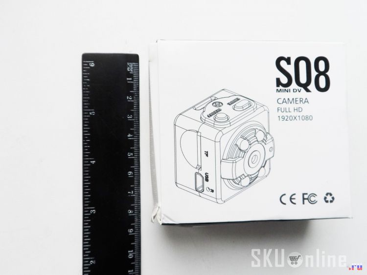 Вот в такой упаковке приходит камера SQ8 Mini